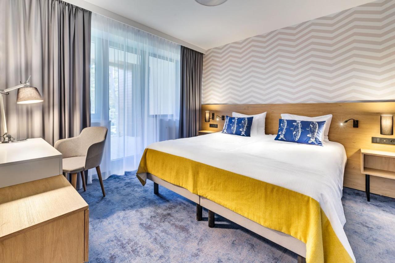 Best Western Hotel Jurata Exterior photo