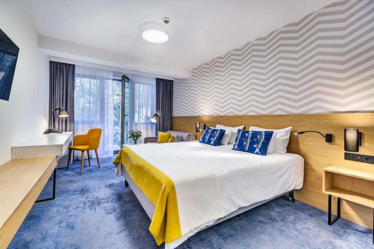 Best Western Hotel Jurata Exterior photo