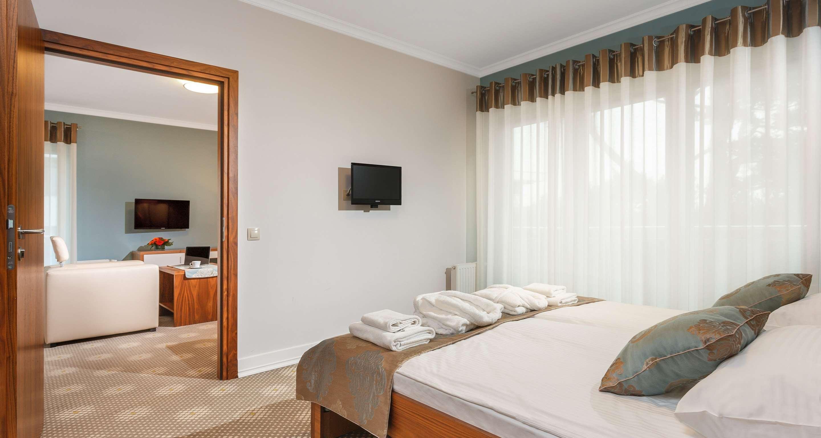 Best Western Hotel Jurata Exterior photo